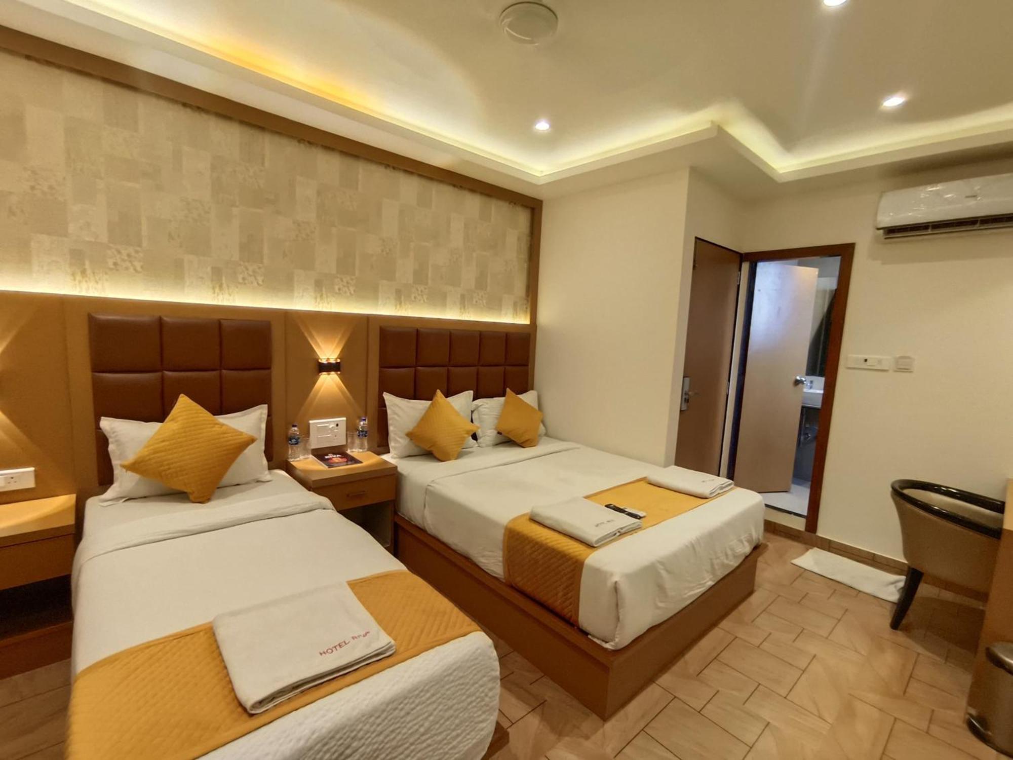 Hotel Riva International Goregaon- Near Nesco Bombay Exterior foto