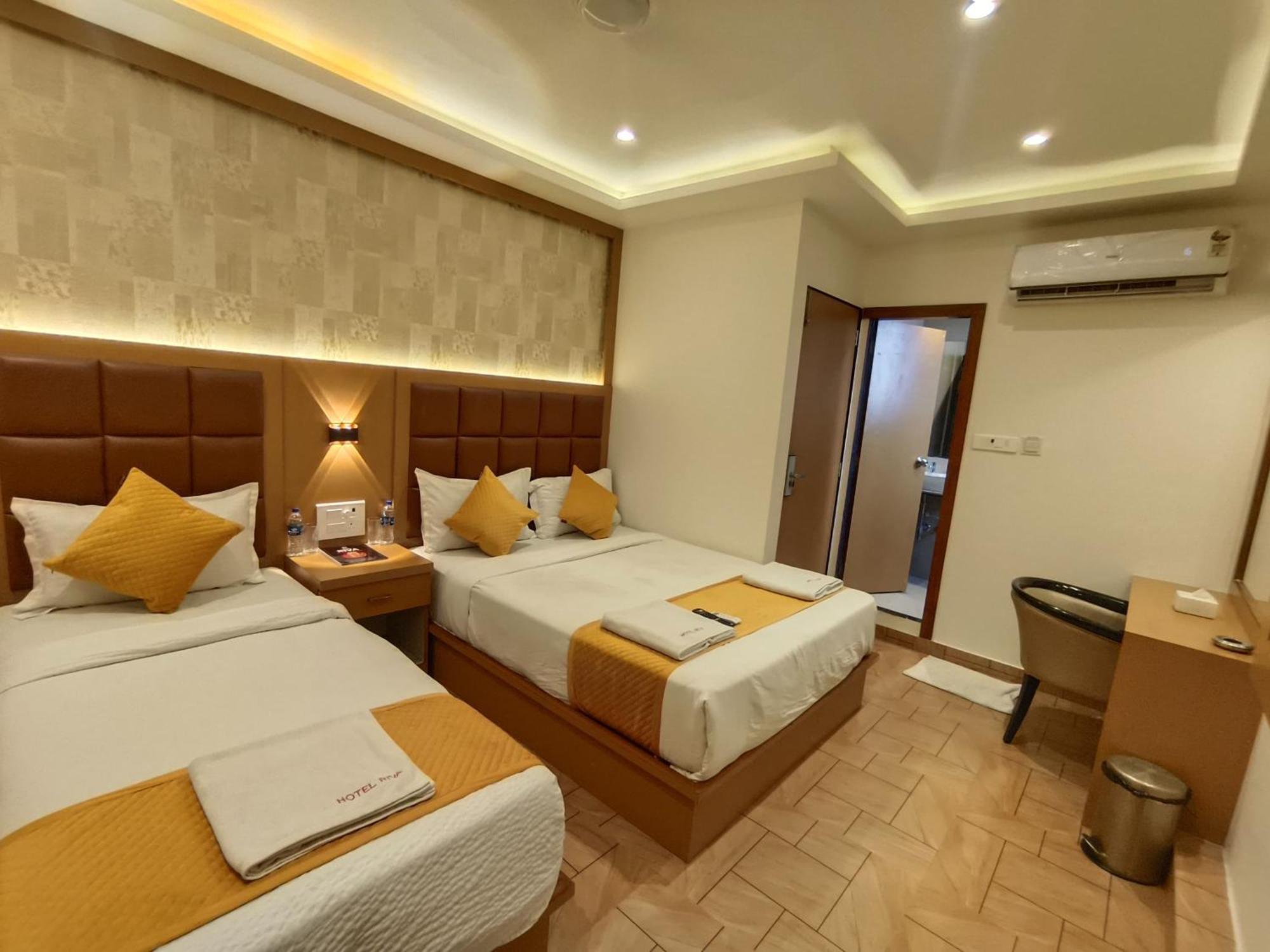 Hotel Riva International Goregaon- Near Nesco Bombay Exterior foto
